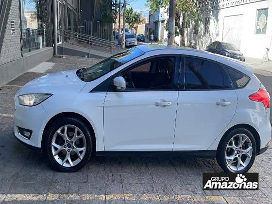 FORD FOCUS 1.6 SE 16V FLEX 4P MANUAL FORD FOCUS 1.6 SE 16V FLEX 4P MANUAL